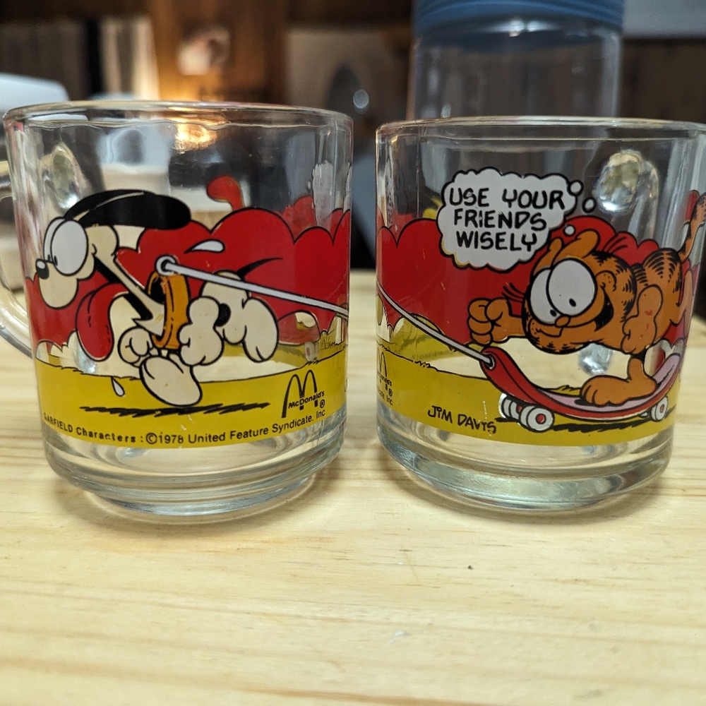 McDonald's Garfield Glass Coffee Mug Jim Davis 1978